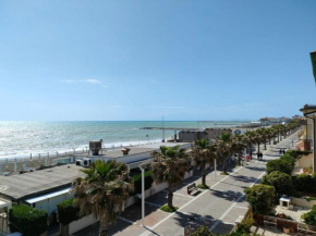 Appartamento Fronte Mare Marina di Cecina